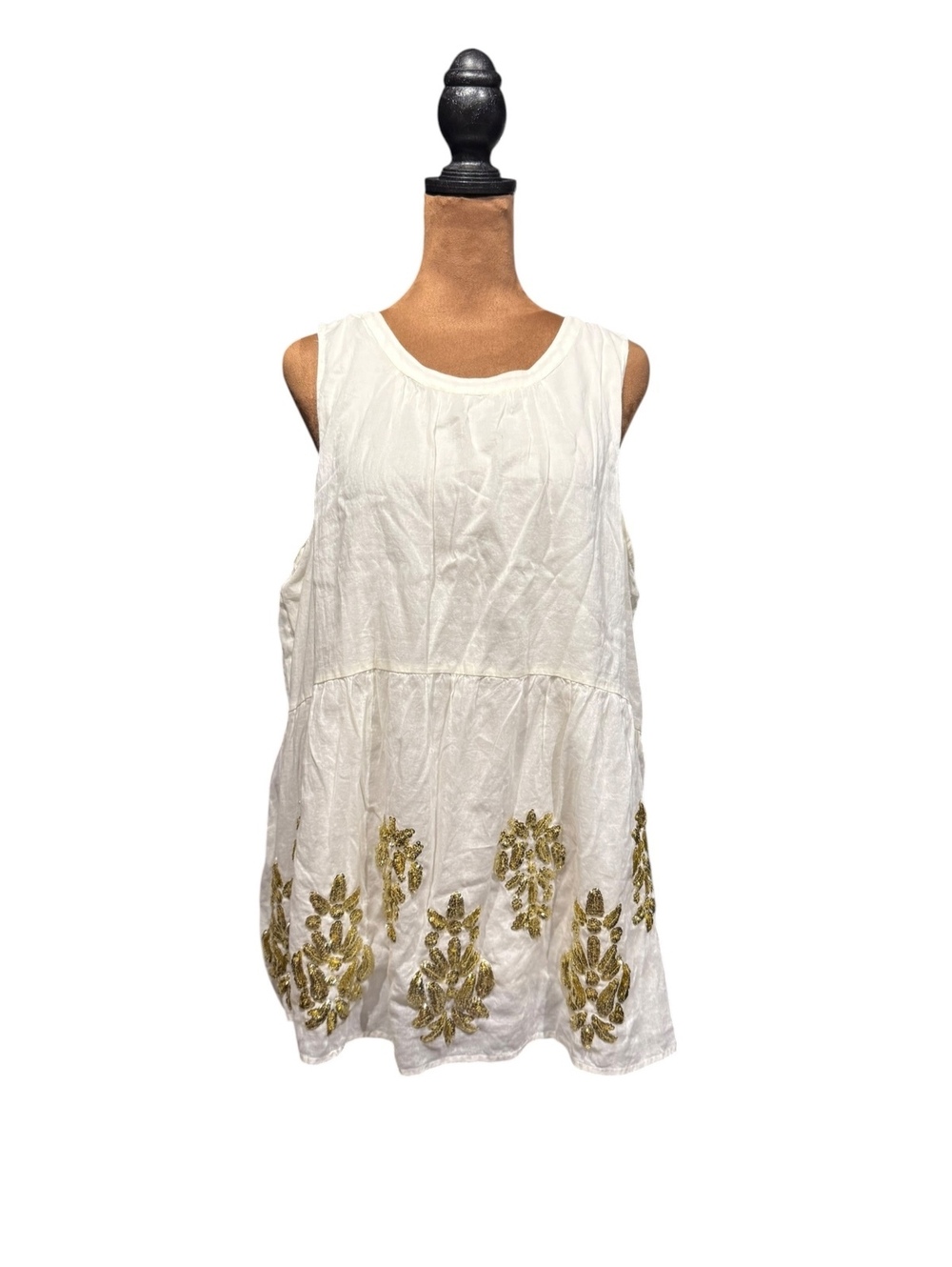 Maeve by Anthropologie White Sleeveless Tunic with Gold Embroidery
